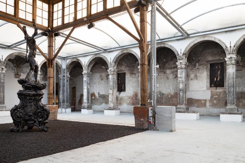 NICOLA SAMORì / BLACK SQUARE / Made in Cloister e Museo Archeologico Nazionale Napoli 2020